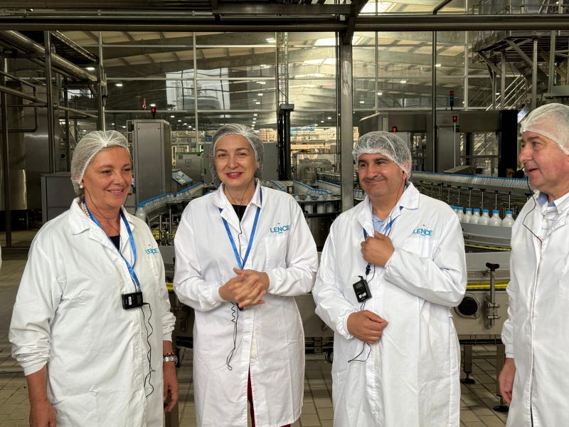 Pedro Blanco pone los 9,7 M€ de euros de la ayuda del PERTE Agro para el proyecto liderado por el Grupo Lence como ejemplo de la apuesta del Gobierno por el sector lácteo gallego