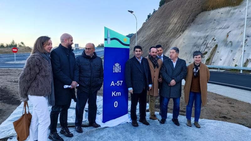 Pedro Blanco destaca en Pontevedra que “el Gobierno cumple con Galicia” impulsando las grandes infraestructuras para mejorar la movilidad en el territorio Pedro Blanco destaca en Pontevedra que “el Gobierno cumple con Galicia” impulsando las grandes infraestructuras para mejorar la movilidad en el territorio