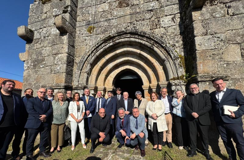 El delegado del Gobierno en Galicia, Pedro Blanco, participó en la entrega de los Premios Foro do Bo Burgo 2025 El delegado del Gobierno en Galicia, Pedro Blanco, participó en la entrega de los Premios Foro do Bo Burgo 2025