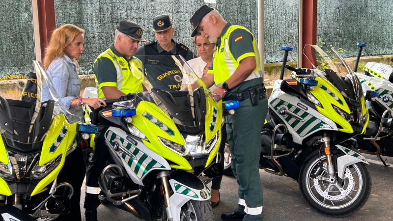El Sector de Tráfico de la Guardia Civil en La Rioja estrena 12 nuevas motocicletas para el control de las carreteras. 