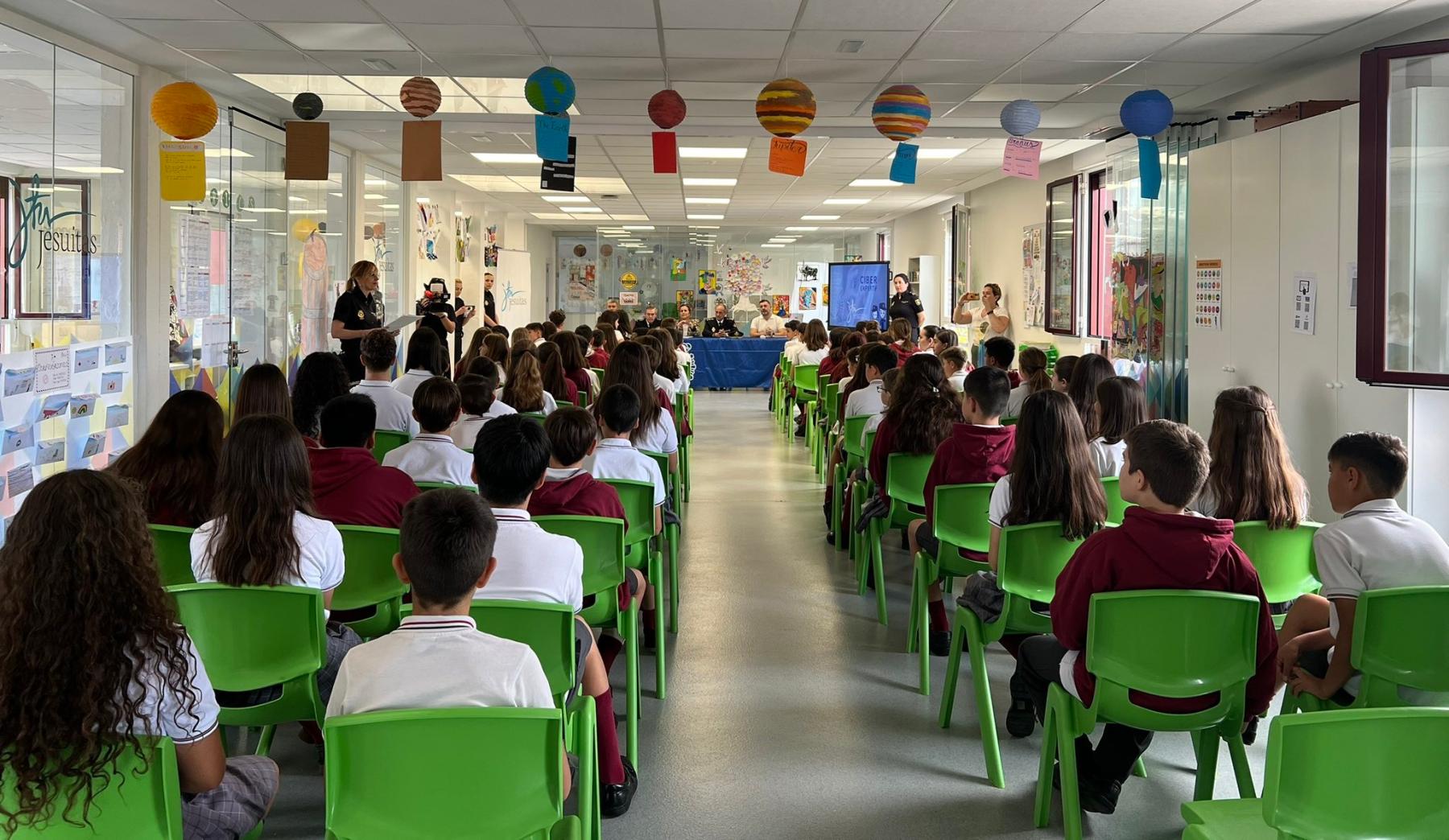 Plan Director para la Convivencia y Mejora de la Seguridad en los Centros Educativos y sus Entornos en La Rioja. Curso 2025-2026 Plan Director para la Convivencia y Mejora de la Seguridad en los Centros Educativos y sus Entornos en La Rioja. Curso 2025-2026