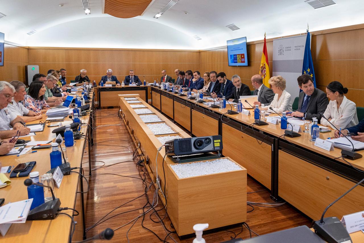 Grande-Marlaska preside la reunión de coordinación del dispositivo de seguridad para la Cumbre de la OTAN 
