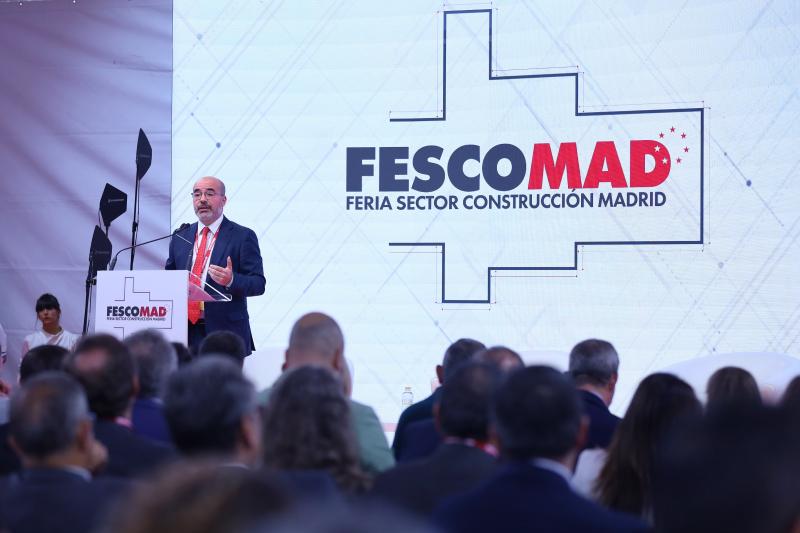 Francisco Martín asiste a la inauguración de la II Feria del sector de la construcción de Madrid