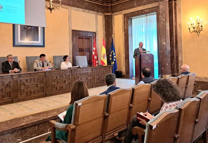 Representantes de una veintena de ayuntamientos de la Comunidad de Madrid acuden a una jornada informativa sobre el despliegue de Banda Ancha y 5G de los programas UNICO 