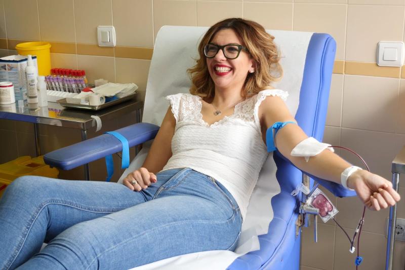 Sabrina Moh anima a la ciudadanía melillense a donar sangre 

