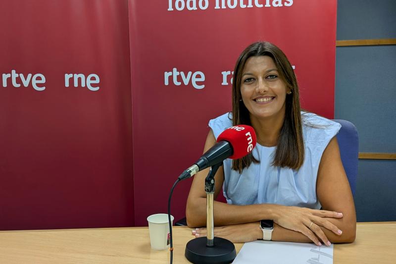 Verónica Aznar: “Los viajes del Imserso no son solo ocio, sino una forma de fomentar las relaciones, el bienestar y el envejecimiento activo” Verónica Aznar: “Los viajes del Imserso no son solo ocio, sino una forma de fomentar las relaciones, el bienestar y el envejecimiento activo”