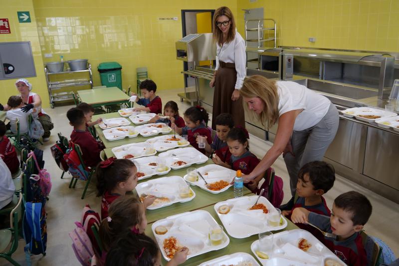 Arranca el comedor del CEIP ‘Encarna León’ con una dieta saludable y sostenible