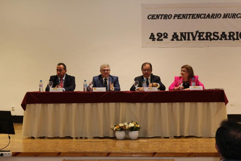 El Centro Penitenciario Murcia I celebra el 42 aniversario con el 90% de los internos inscritos en programas de tratamiento