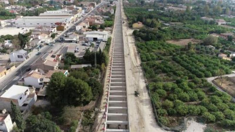Transportes moviliza 60,4 millones de euros para el montaje de vía en la LAV Murcia- Almería mientras avanza en el despliegue de su plataforma
