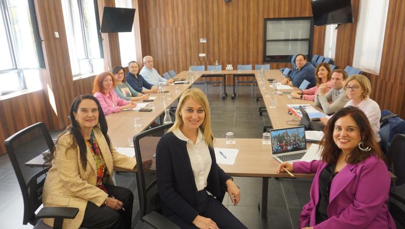 El Programa de Fomento de Empleo Agrario destina más de seis millones de euros para la contratación de 1200 trabajadores en zonas rurales deprimidas de la Región de Murcia