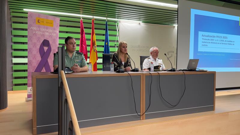 Guevara inaugura unas jornadas formativas para Fuerzas y Cuerpos de Seguridad del Estado sobre el Protocolo 2025 para la protección de víctimas de violencia de género