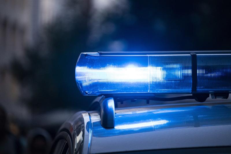 Luces de un coche de policía