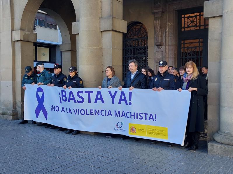 Minuto de silencio por la última víctima de violencia de género