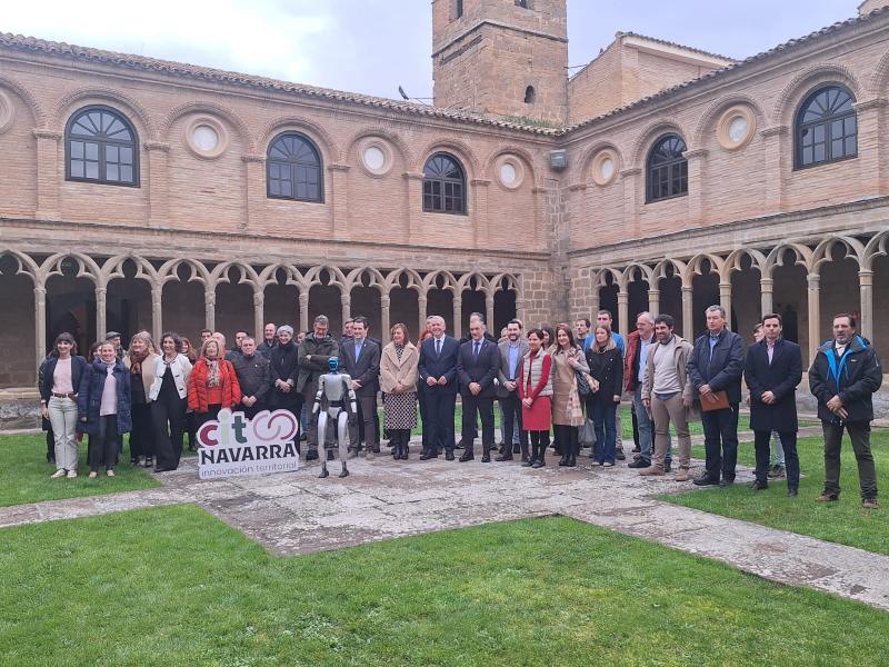 Foto de grupo de los asistentes