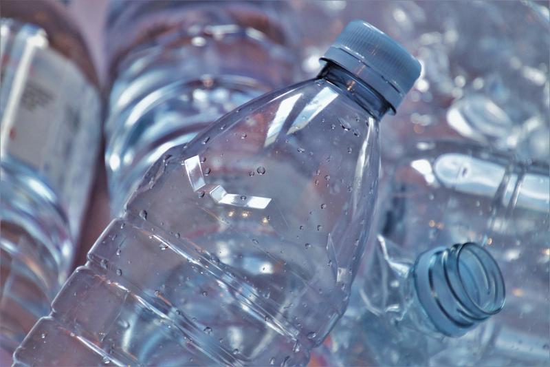 Botellas de plástico Botellas de plástico