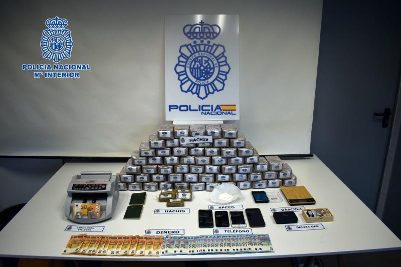 La Policía Nacional desarticula en Gipuzkoa un grupo criminal que transportaba hachís desde Málaga hasta Oiartzun 