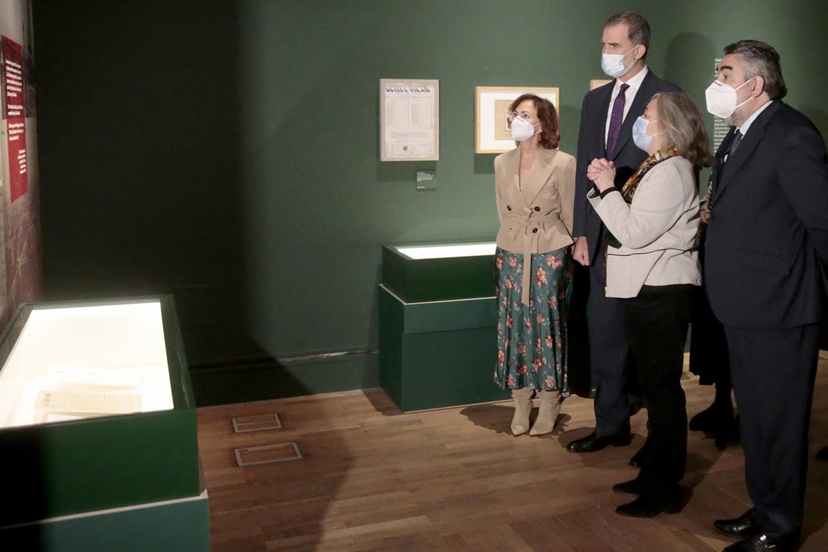 El rey inaugura la exposicion sobre Azaña. Pool Moncloa/J. M. Cuadrado. Biblioteca Nacional, Madrid El rey inaugura la exposicion sobre Azaña. Pool Moncloa/J. M. Cuadrado. Biblioteca Nacional, Madrid