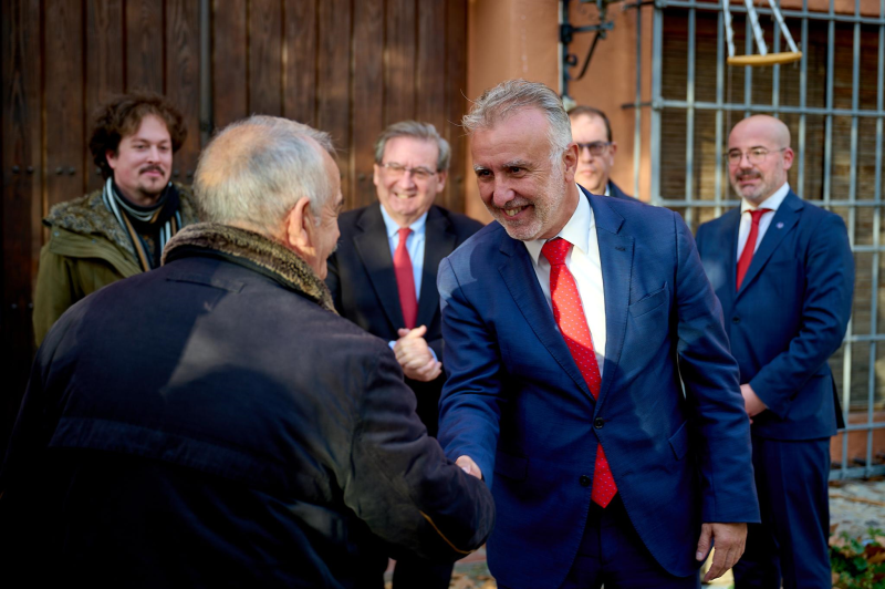 Ángel Víctor Torres visita el Museo de la Batalla del Jarama en Morata de Tajuña (Madrid)