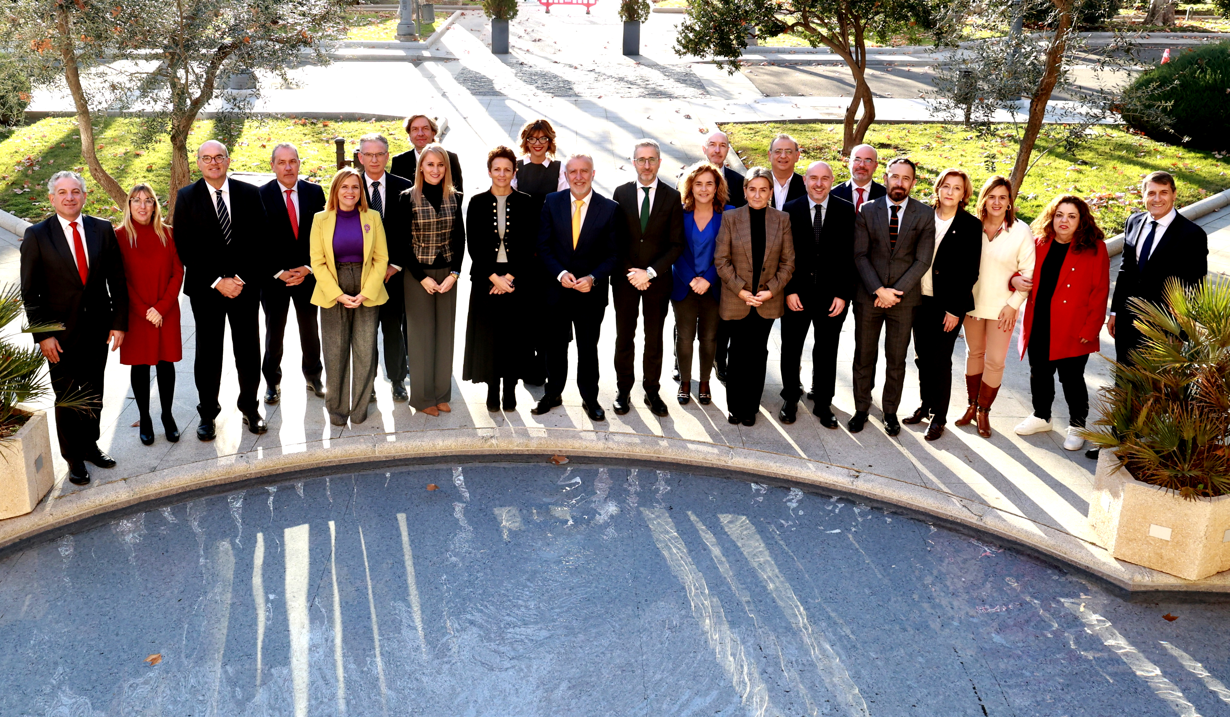 Delegados y delegadas del Gobierno en las CCAA