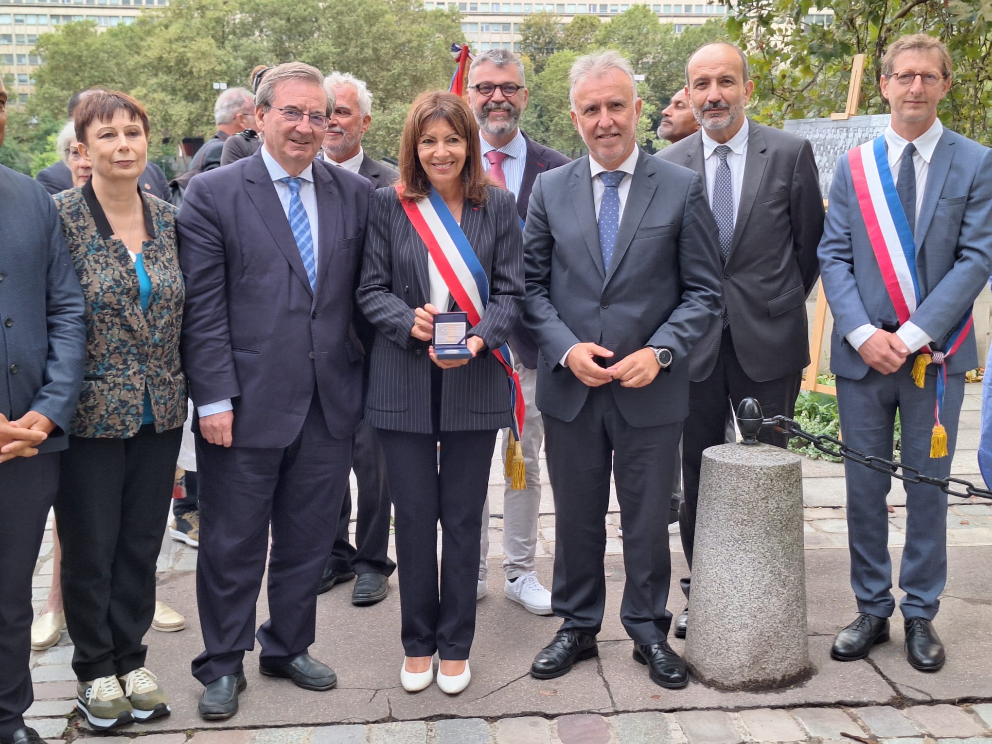 El Gobierno conmemora en Francia la contribución de ‘La Nueve’, en el 80º aniversario de la liberación de París del nazismo  