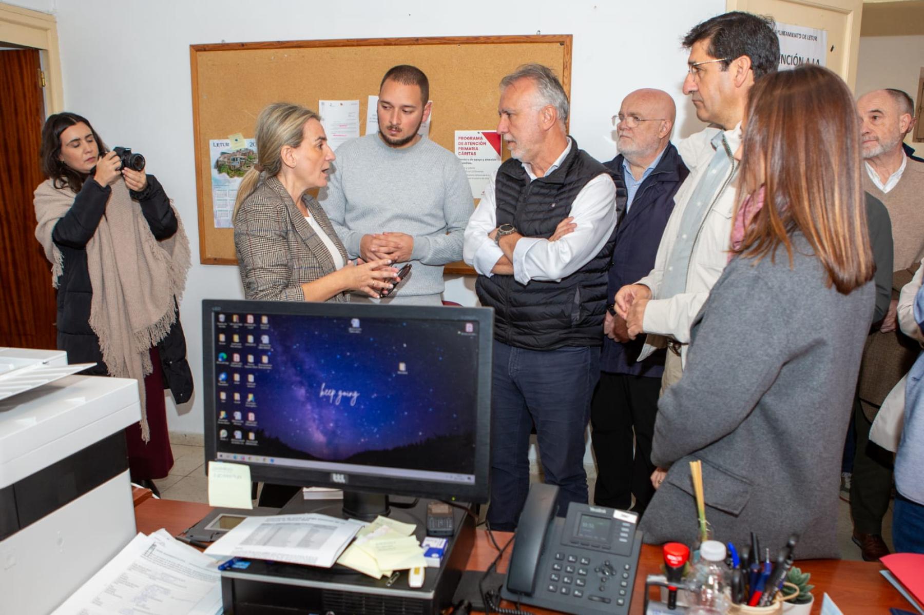 Las oficinas abiertas para los damnificados de la DANA en Castilla-La Mancha han atendido ya a 300 personas 