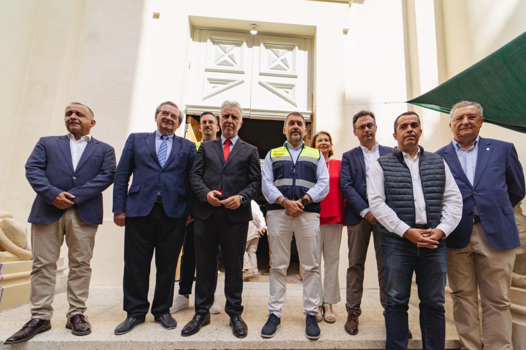 Ángel Víctor Torres visita el Templo Masónico de Santa Cruz de Tenerife, cuya restauración financia el Gobierno de España con tres millones de euros 