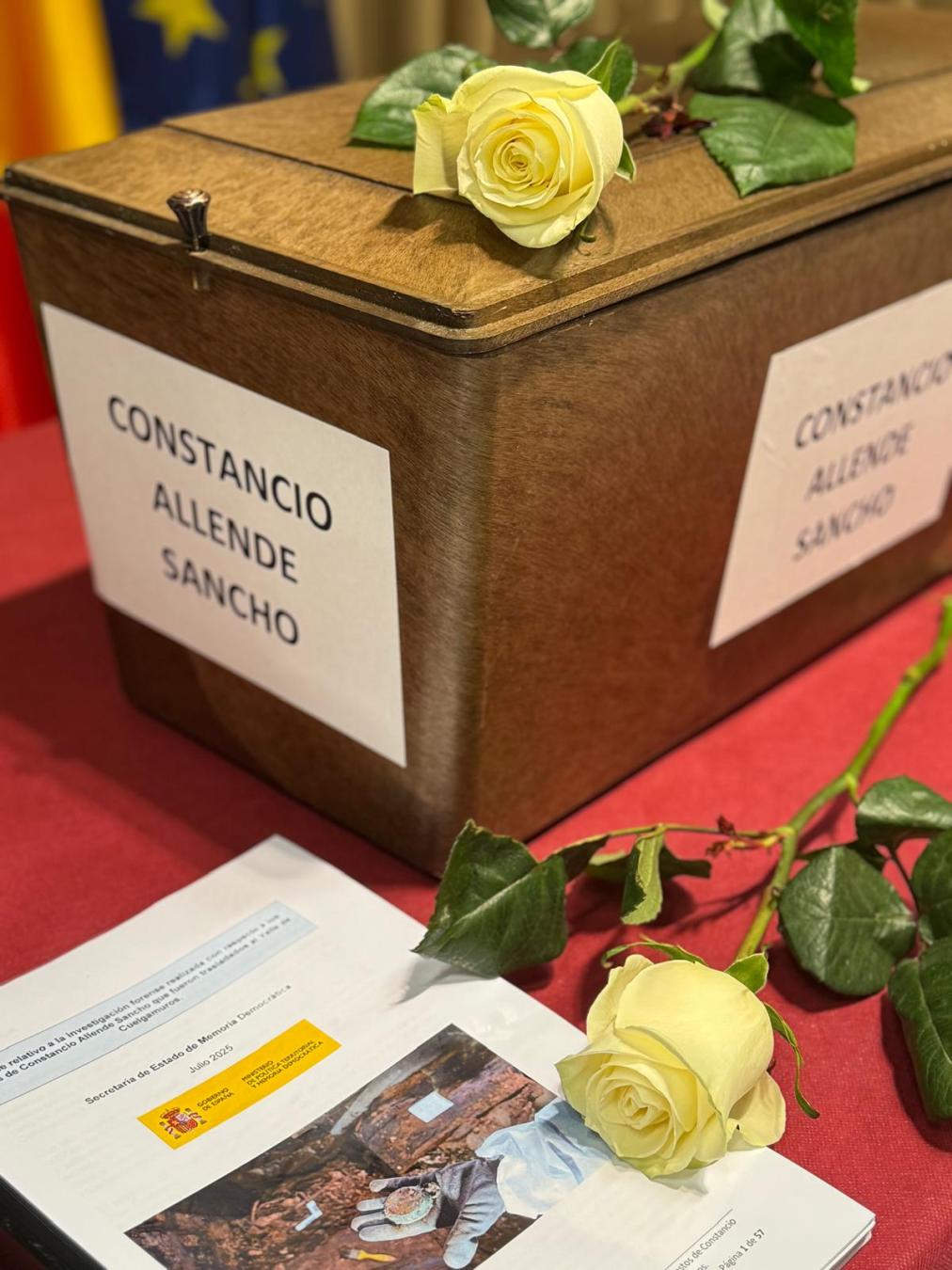 Entrega a la familia de los restos de Constancio Allende Sancho