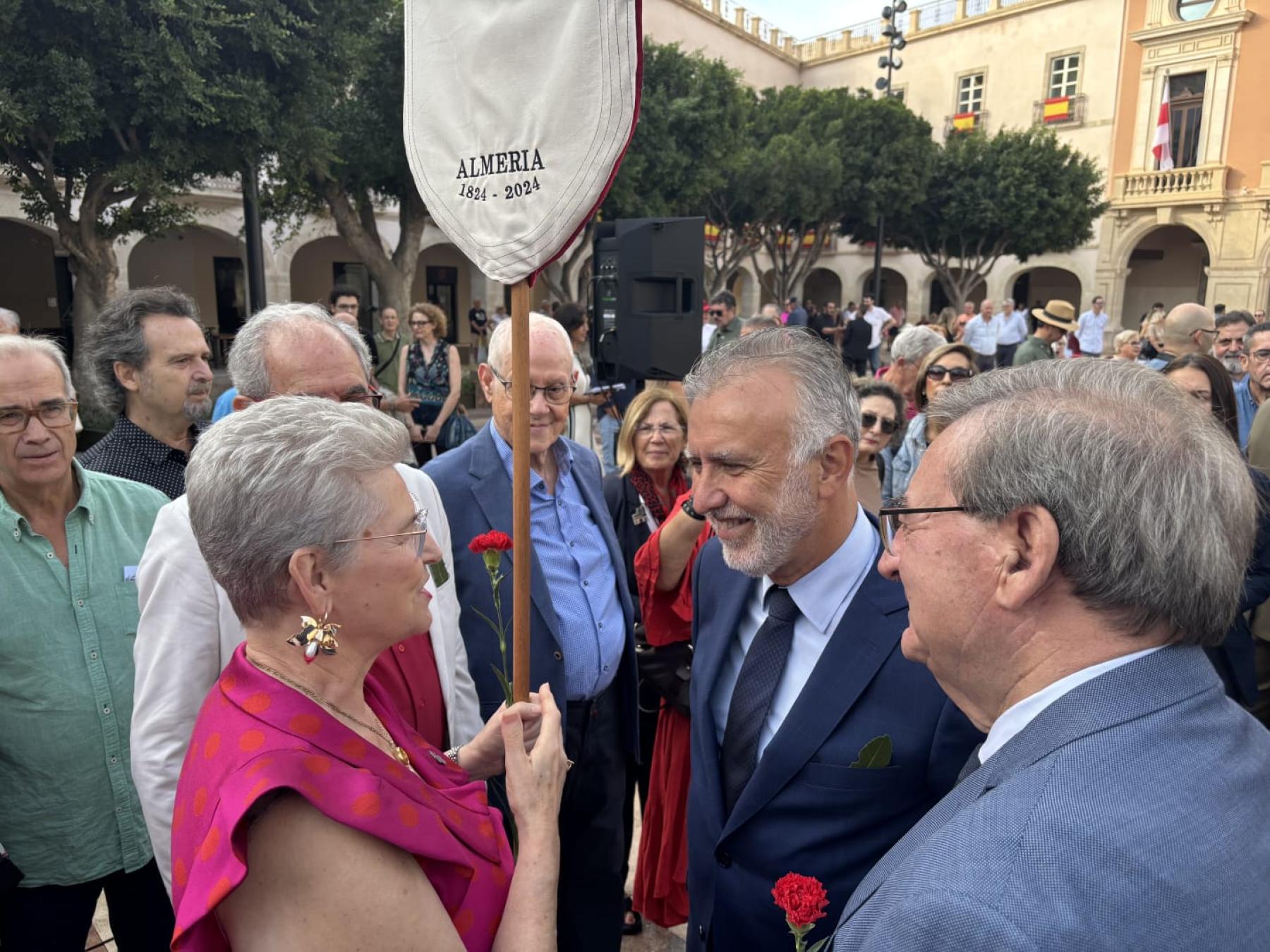 Acto de reinhumación de los restos de ‘Los Coloraos’
